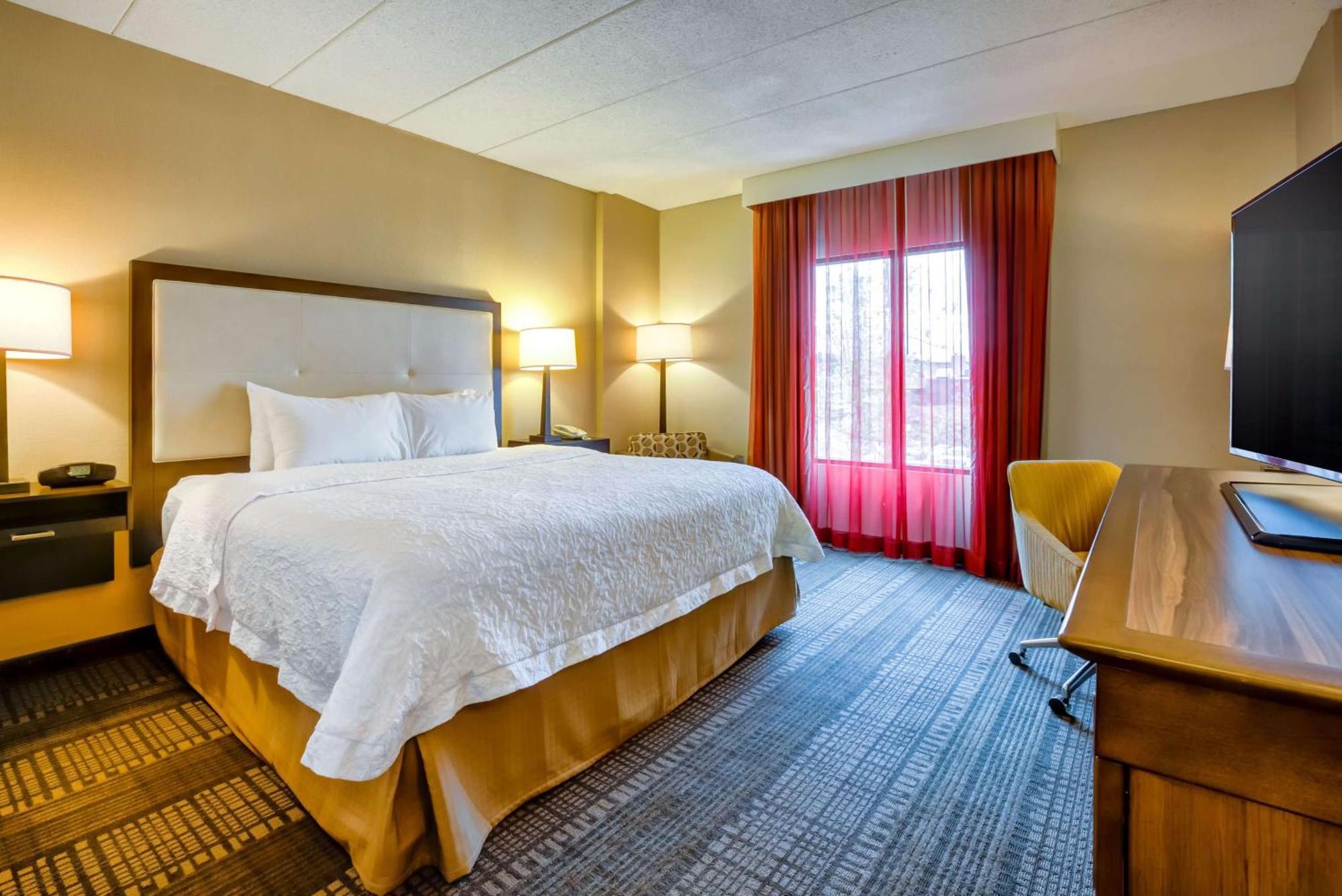 Hampton Inn Boston-Norwood Exterior photo